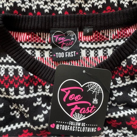 NWT Dolls Kill Too Fast Skull Hearts Sweater Sz S - Picture 9 of 11